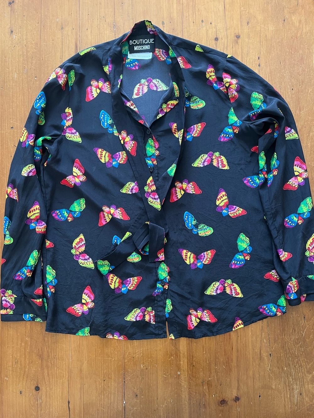 Moschino Boutique Vintage 100% Silk Butterfly Button Down Blouse with Neck Tie